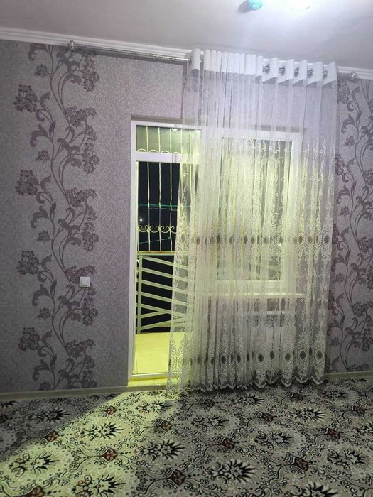 Сотилади квартира! орентир:16-қаватли дом