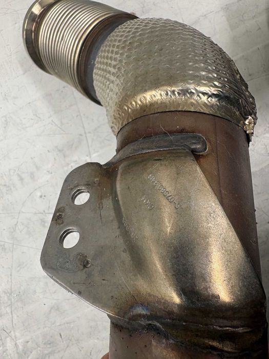 Катализатори за БМВ Х5М Х6М Ф95 Ф96 BMW X5M X6M F95 F96