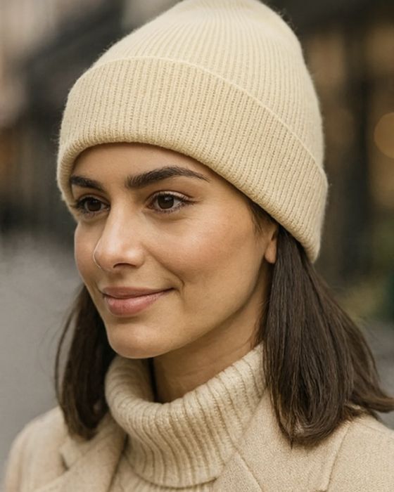 Луксозни дамски шапки