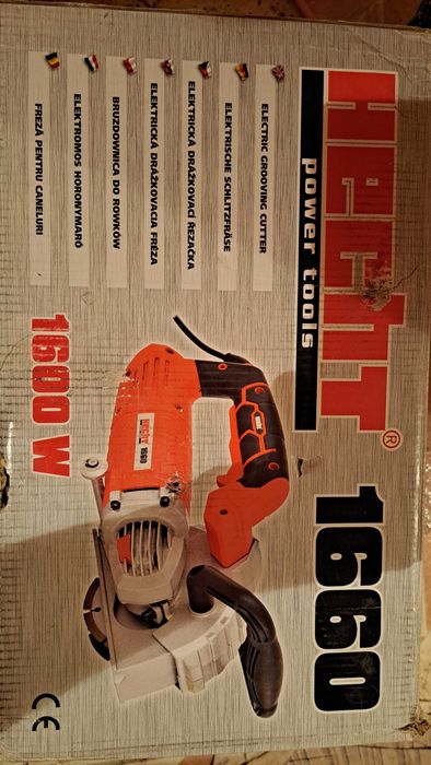 Masina de frezat caneluri 1600 W, HECHT 1660