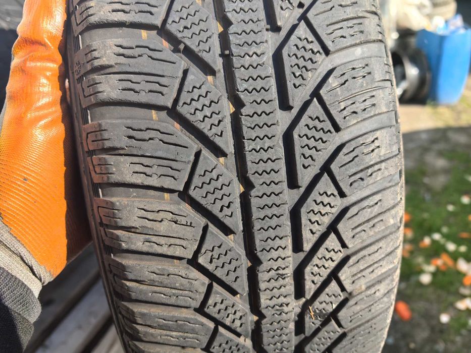 185/65/15 Семперит ДОТ 2018 г - 92 Товарен индекс