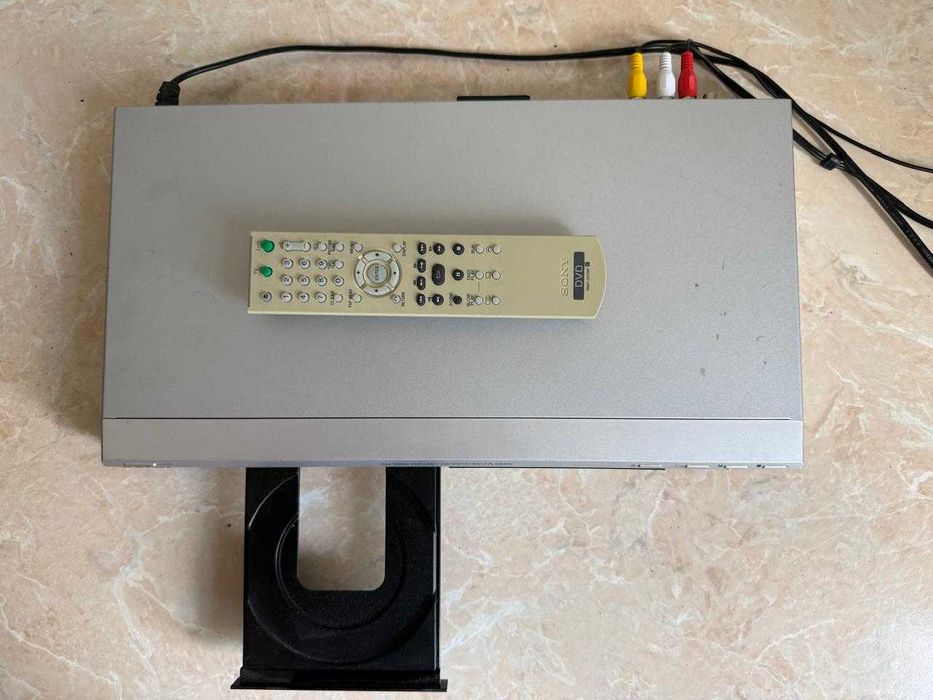 DVD-проигрыватель Sony DVP-NS30