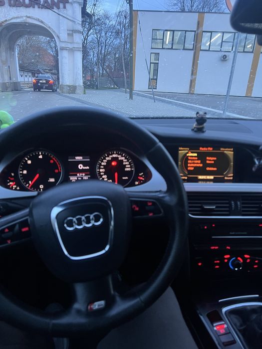 Vand URGENT audi a4b8 s-line 2010 2.0 tdi manual EURO 5