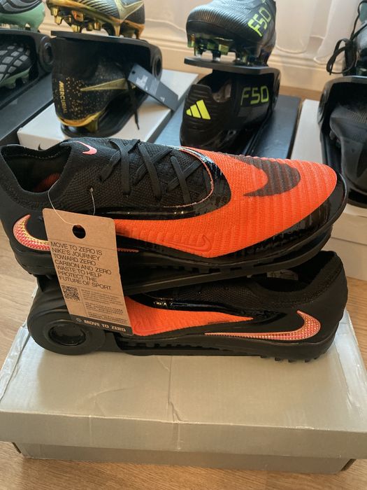 Nike Phantom premium