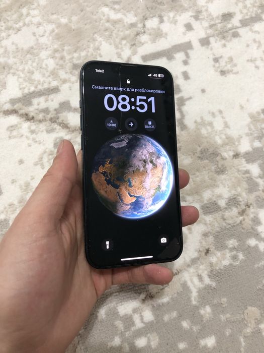 Продам срочно 13 Iphone 128 gb