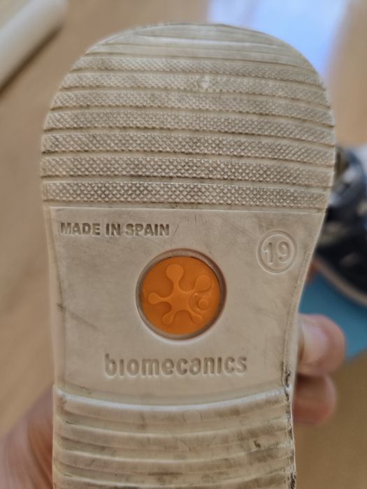 Сандали Biomecanics 19 номер