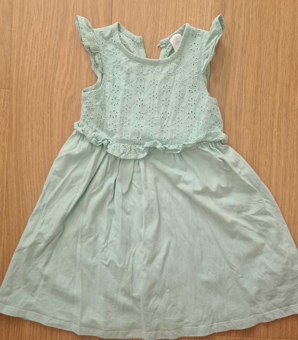 Детски рокли Next, LC Waikiki, HM размер 104-110 см