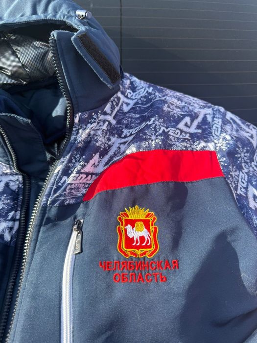 Продам куртку хорошая