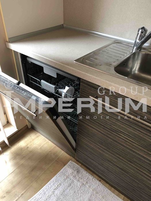 Двустаен обзаведен апартамент под наем в района на кв. Левски, гр. Ва