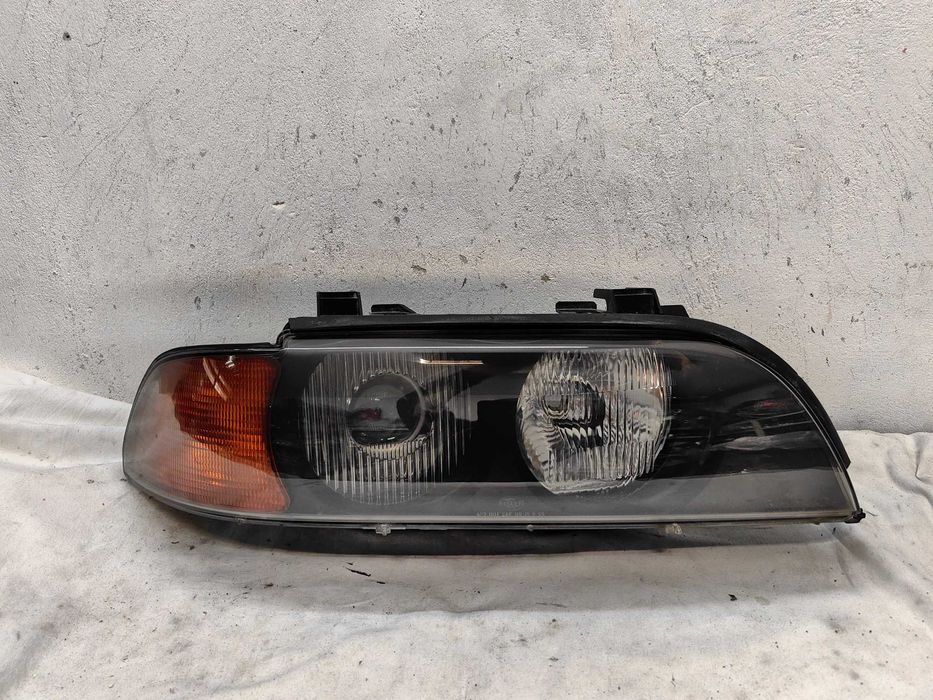 Оригинален фар БМВ 5    BMW 5  E39  Xenon