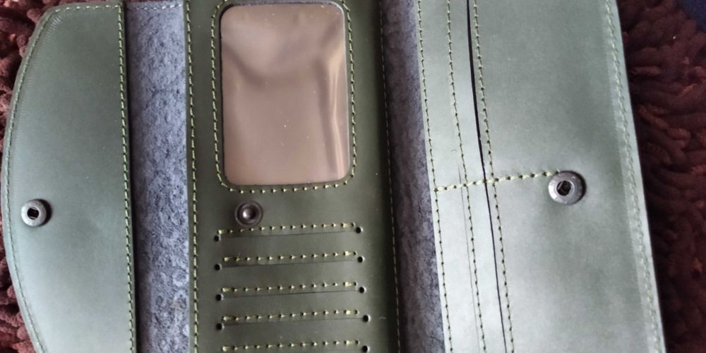 Кошелек кожаный женский