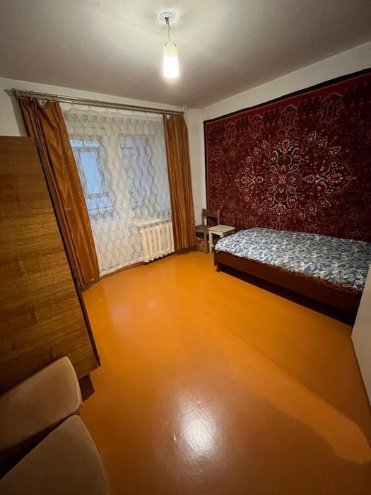 Продается 2 ком квартиру р-н Горпарка