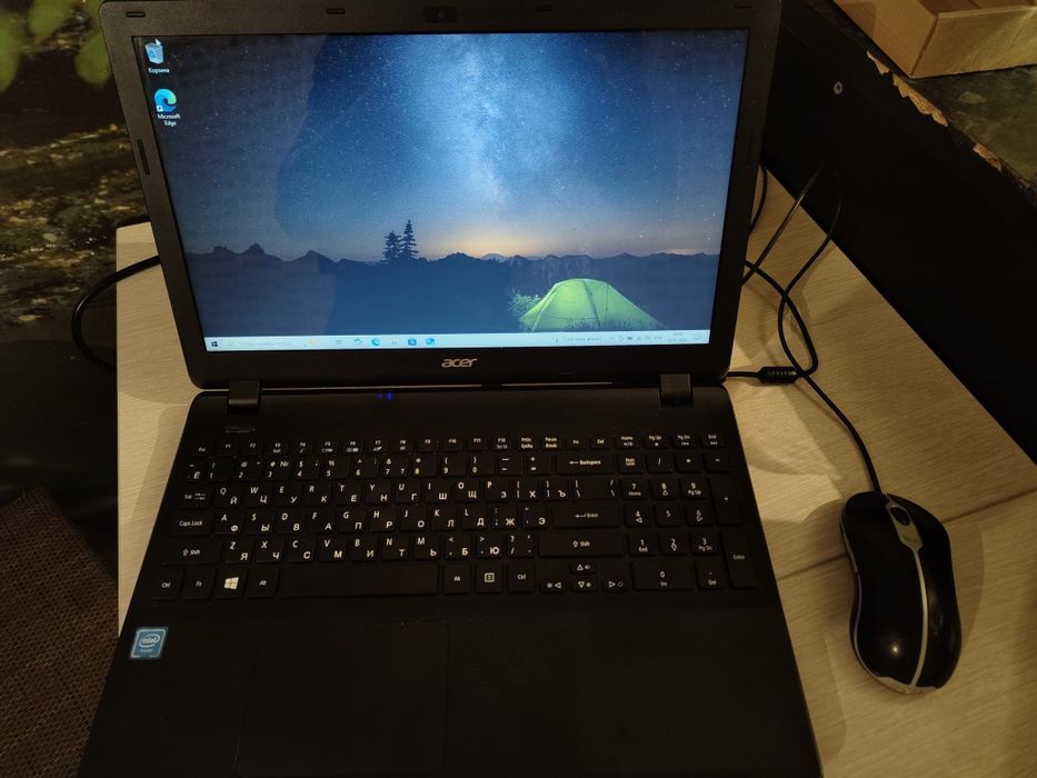 Продам ноутбук в среднем состоянии