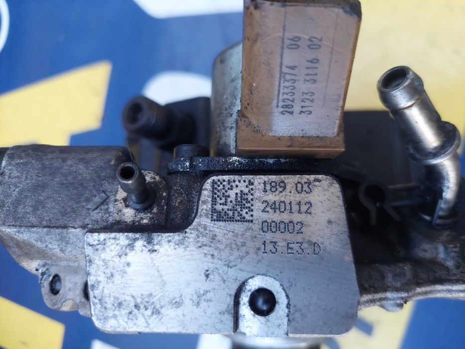 ГНП горивна помпа високо налягане Delphi Mercedes C-Class W204 S204 C200 CDI OM651 A6510701101