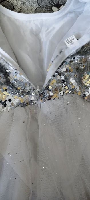 Продам платье детское