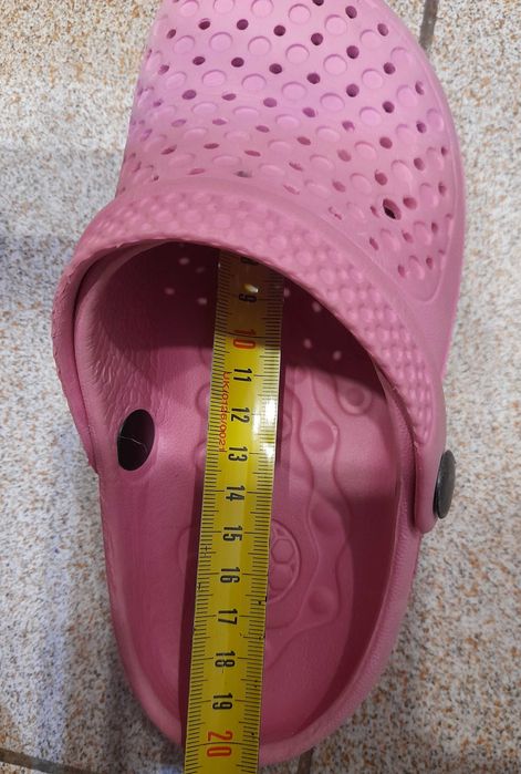 Детски чехли в отлично състояние