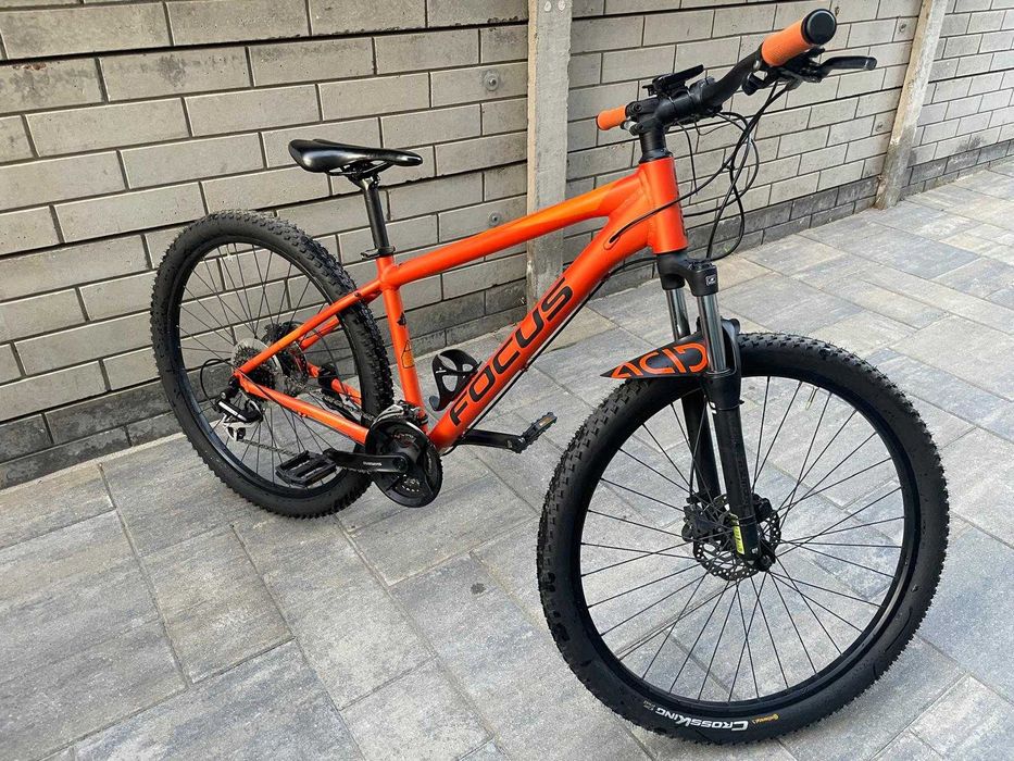 Vând Bicicletă Focus