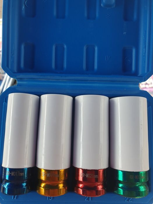 Set tubulare cu protecție