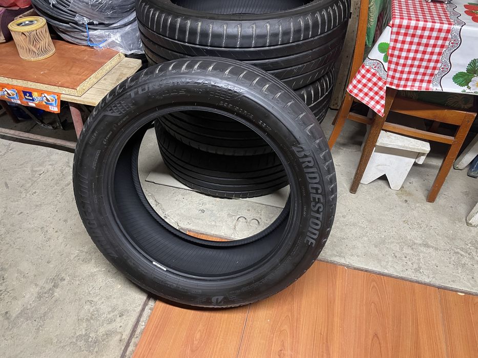 Anvelope 235/50/19 vara