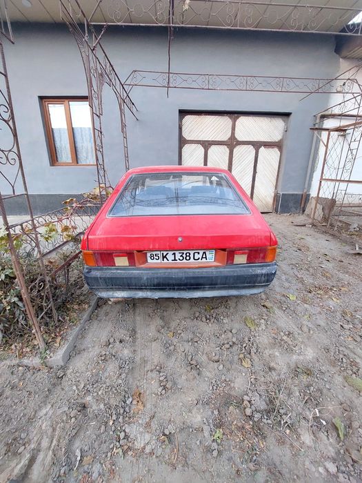 Машина сотилади ваз  келишилган нархда