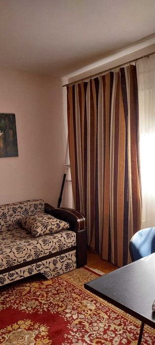 Închiriez apartament iasi
