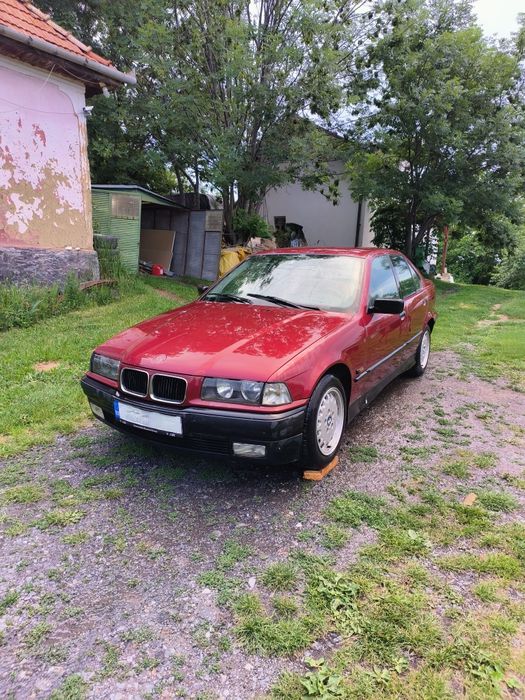 Vând BMW E36 Sedan