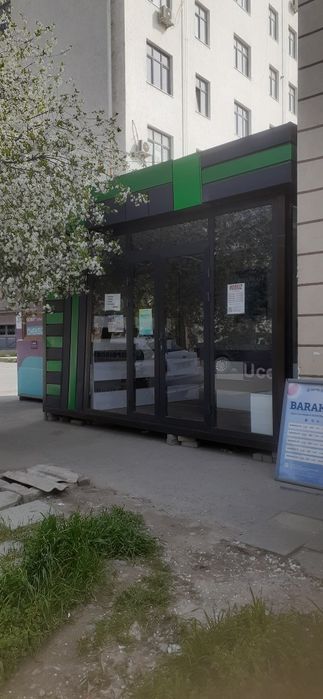 Ko'chma do'kon sotiladii