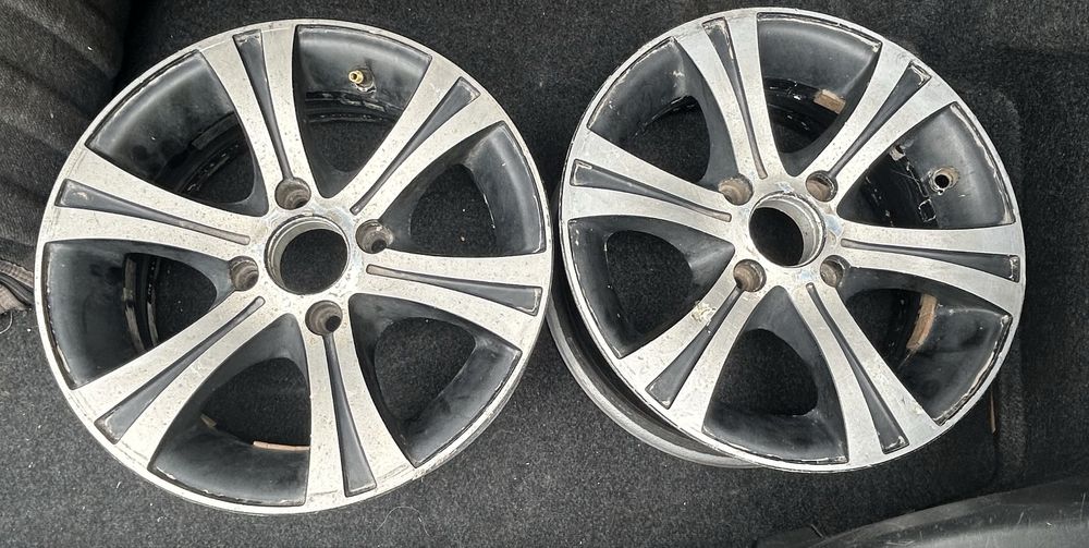 Продам 2 (два) диска R13 4/98