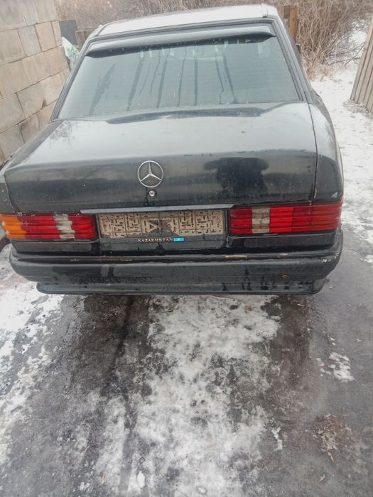 Разбор мерседес 190 2 литровый