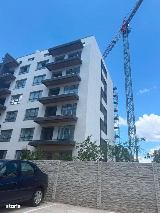 Sector 4 Binelui Metrou Aparatorii Patriei Garsoniera 39 Mp