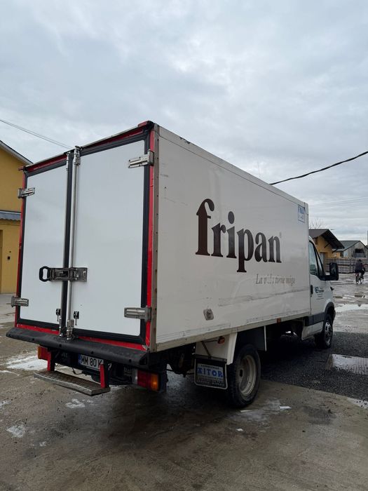 Vând Iveco Daily 2006 3.0 TDI