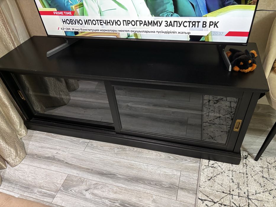 Тумба под телевизор IKEA MALSJO