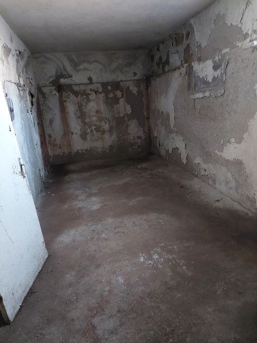 Продава се Магазин в Перник, Изток - 420 кв.м за 262 €/кв.м - Снимка #16