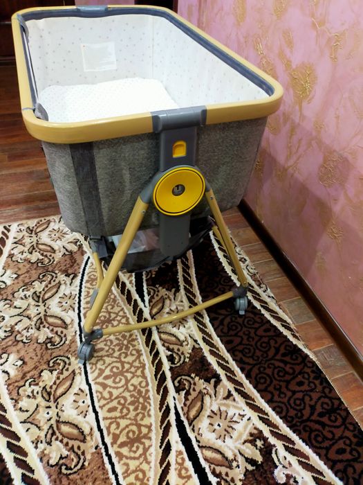 детски манеж кровать