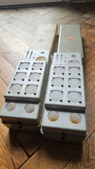 Carl Zeiss Jena ретро кутия за съхранение на филтри и окуляри