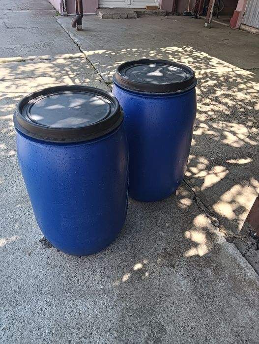 Butoaie de plastic