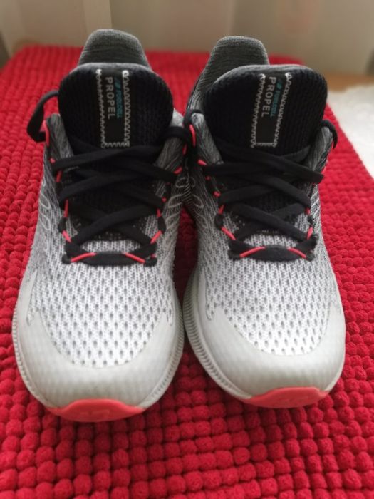 Adidași New Balance nr 37