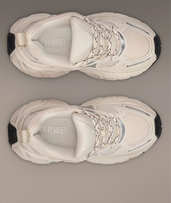 adidași made by society 37