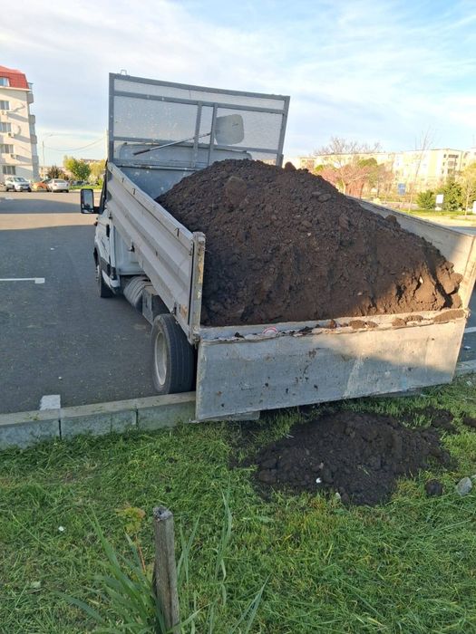 Oferim servicii variate de transport basculabil
