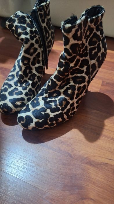 Botine dama mărimea 37