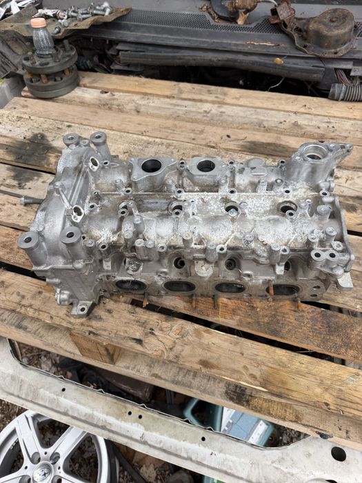 Цилиндрова глава с клапани (без валове) Mercedes M260 2.0L A2600105400 R2600162001