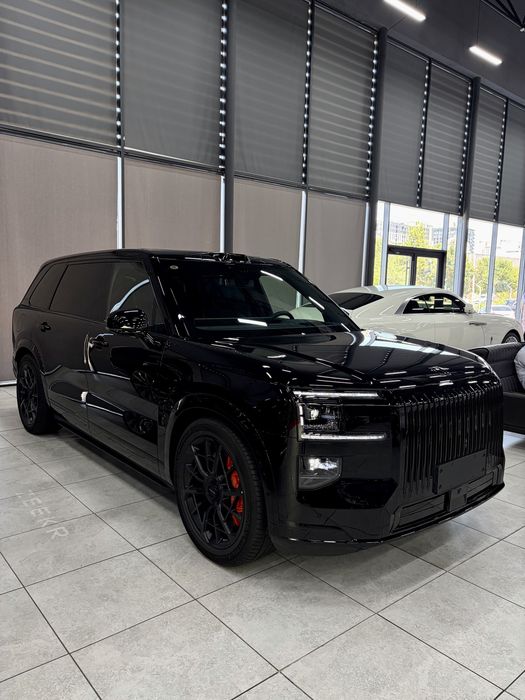 Продается новый Zeekr 9X Hyper Black obsidian