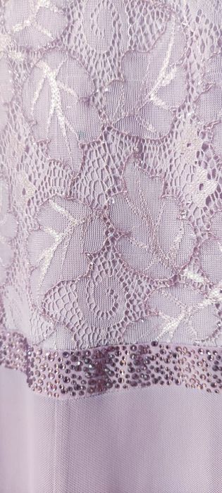 Вечернее платье в пол.