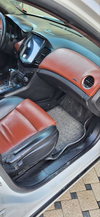 Cruze сотилади автомат