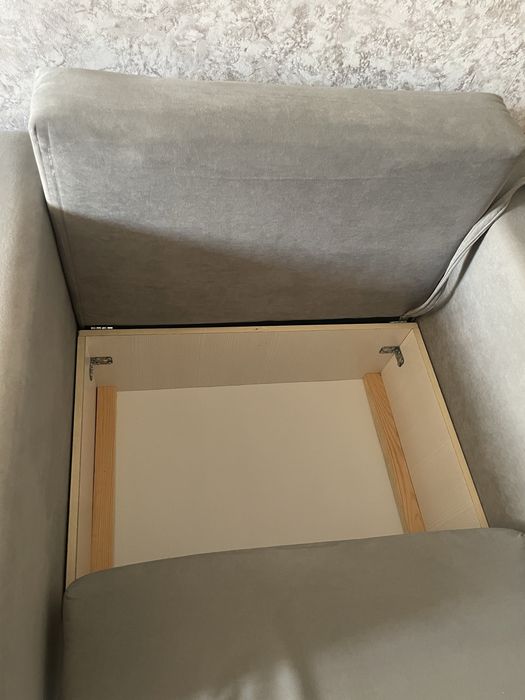 Продам Диван+кресло б/у