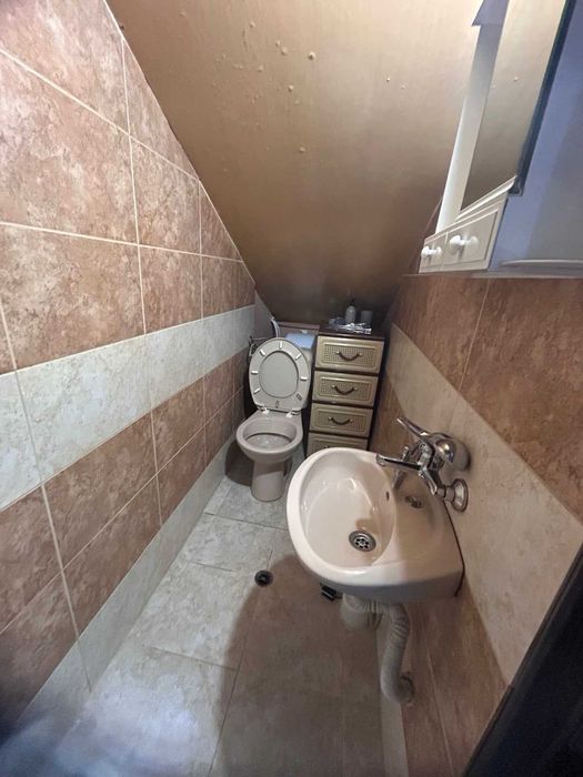 Дава се под наем Двустаен апартамент в Плевен, Широк център - 50 кв.м за 250 € - Снимка #2