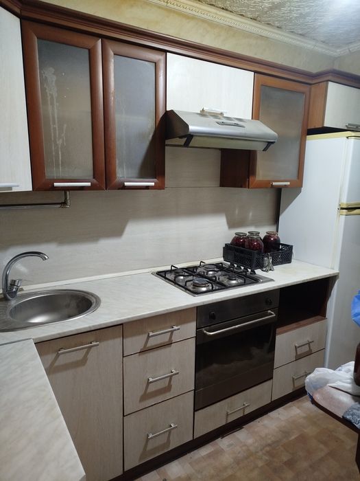 Кухонный гарнитур