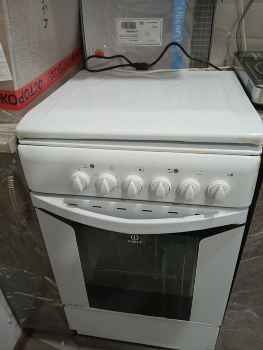 электроплита Индезит