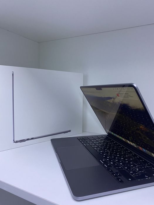 MacBook Air M2.