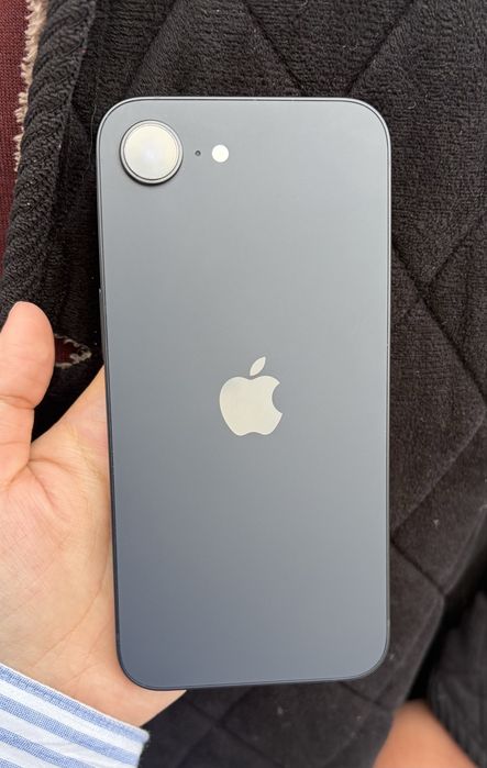 Смартфон Iphone 16e
